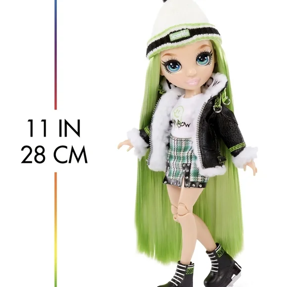 Rainbow High Winter Doll Jade Hunter * COLLECTIBLE!!! - Picture 7 of 8